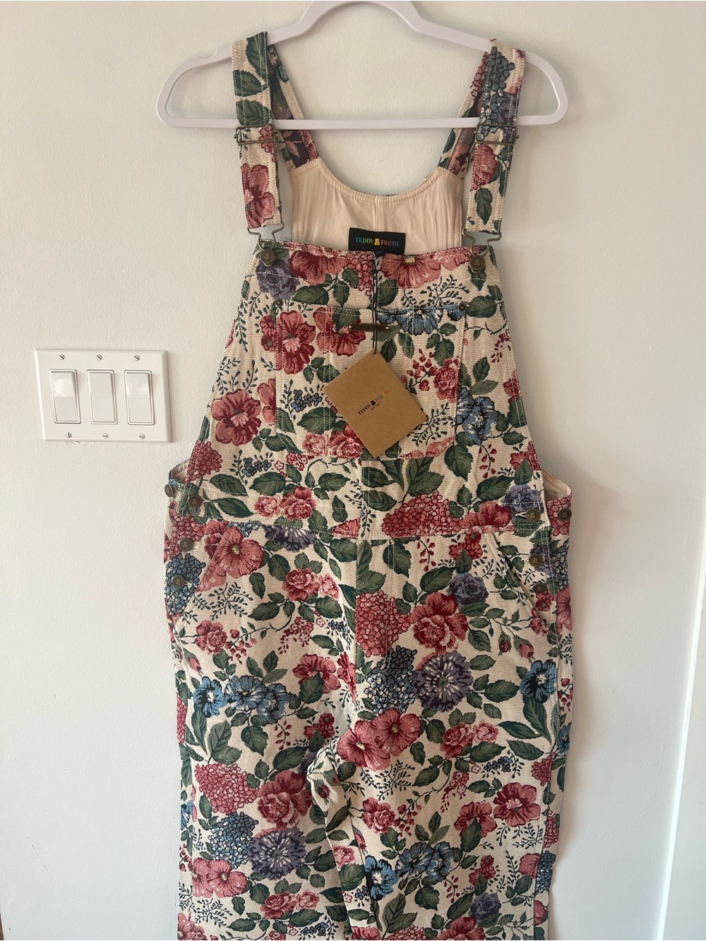 NEW Teddy Fresh Floral Tapestry Overalls Womenβs Medium Jacquard Weave inspire